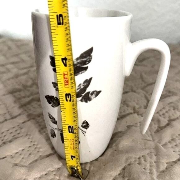 Set Of 2  White Leaf Print Coffee Mugs - Picture 6 of 6
